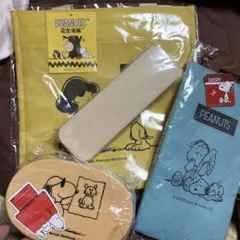 ランチボックス　お弁当箱　スヌーピー　箸　水筒ホルダー
