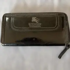 BURBERRY ブラックレザー 長財布のサムネイル