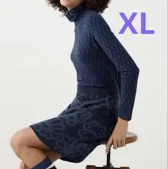 ユニクロ　マリメッコ　コラボ　ヒートテック　タートルネック　XL ネイビー