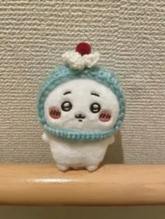 ちいかわ　おすわりぬいぐるみ用　クリームソーダ