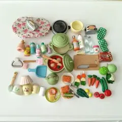 シルバニア　小物まとめ　キッチン　食べ物　鍋　野菜　セット　お掃除　調理　料理