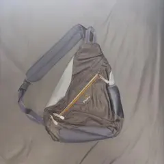 piko ショルダーバッグ　ワンショルダーバッグ　ボディバッグ　Y2K