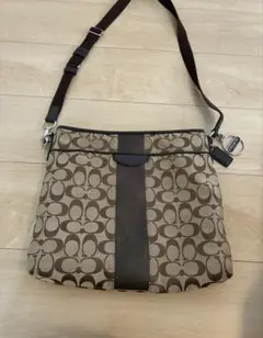COACH ロゴ柄 ショルダーバッグ
