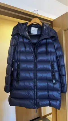 MONCLER ネイビー フード付きダウンジャケット　サイズ1