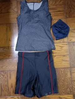 レディース　セパレート水着　帽子付き