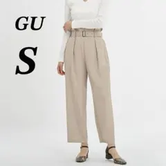 【美品】GU ベルトタックテーパードパンツ　ハイウエスト　センタープレス