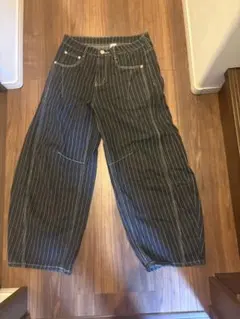 地底人バルーンデニム、2枚目の画像を合わせの参考に、4、5回着用