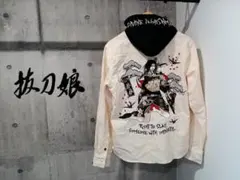 美品 DIVINE RETRIBUTION 抜刀娘 BTM 花魁刺繍 長袖シャツのサムネイル