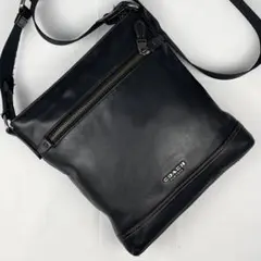 美品 COACH レザー ショルダーバッグ グラハム ロゴ金具 斜め掛け 黒