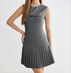 グレー ノースリーブ ミニワンピース