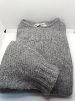 新品ノアイースターリーニットセーターグレー灰38スコットランド製