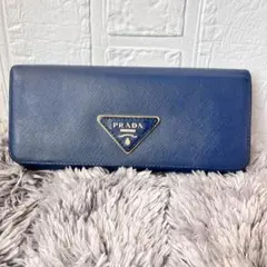 PRADA 三角ロゴパッチ　サフィアーノ　メタルロゴ　長財布　ネイビー