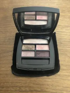 シャネル　レベージュ　パレットルガール　ライト