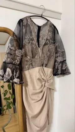 Item thumbnail for item 4365b1ef-cef1-4769-97d3-eb4ec85ee61d