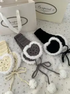 ファーイヤーマフ　ハートイヤーマフ　アイボリー