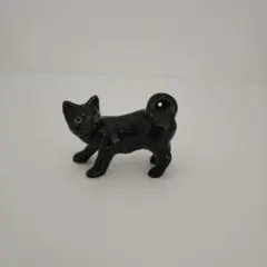黒猫　アンティークな陶器のミニチュア☆