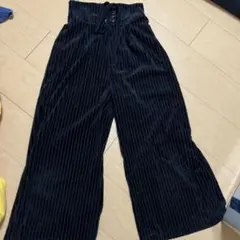ブラック コーデュロイ ワイドパンツ