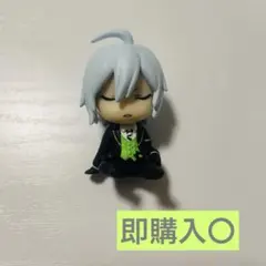 ツイステ ツイステッドワンダーランド 肩ズン フィギュアシルバー