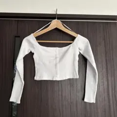 ZARA リブ長袖クロップドトップス