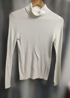 HEATTECH EXTRA WARM ホワイト長袖タートルネック L
