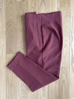 ZARA ハイウエストテーラードパンツ
