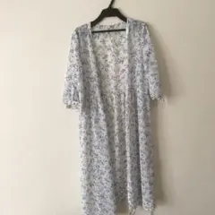 レピピアルマリオ⭐︎花柄ワンピース