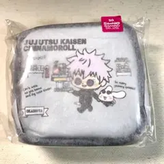 呪術廻戦　サンリオコラボ　スクエアミニポーチ 五条悟×シナモロール