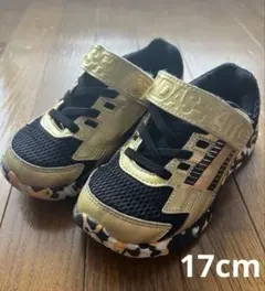 adidas キッズスニーカー ブラック/ゴールド　♦︎匿名配送