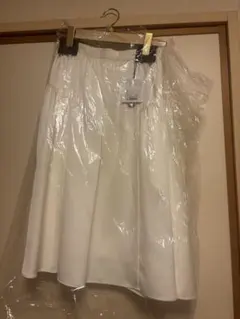 Satin Volume Midi Skirtのサムネイル