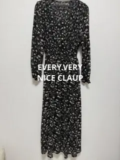 EVERY.VERY NICE CLAUP 花柄ロングワンピース　ブラック