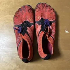 ベアフットシューズ