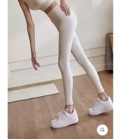 ヨモメント　レギンス　Sサイズ