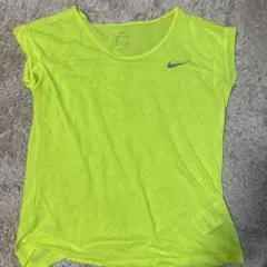 Nike 蛍光イエロー 半袖Tシャツ