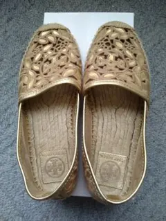 TORY BURCH トリーバーチ スリッポン 6 約 23cm ベージュのサムネイル