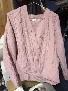 ケーブル編み ピンクカーディガン M