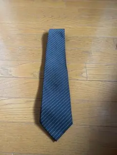 GUCCI ダークブルー ストライプ ネクタイ