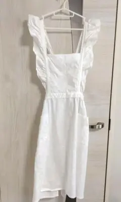 valentino garavani フリル付きエプロン 美品　JAA