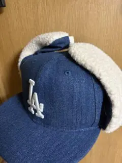 LAロゴ耳あて付きデニムキャップ