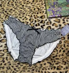 ギンガムチェック フリルショーツ