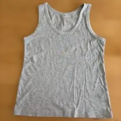 ソフトリブタンクトップ　UNIQLO