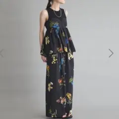 リヨカ　フラワープリントパンツ