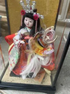 市松人形 赤紫衣装 ガラスケース付き - メルカリ
