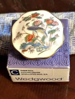 Wedgwood Kutani Crane ボックス 小物入 底面（黒壺刻印）のサムネイル
