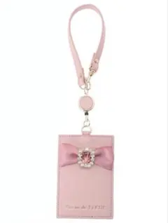 Maison de FLEUR リール付きビジューリボンパスケース　ピンク