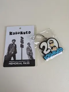 コブクロインディーズ時代　サイン入りビデオ　ステッカー等 コブクロインディーズ時代 サイン入りビデオ ステッカー等 2025