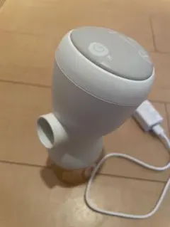 電動母乳搾乳器 充電器付き