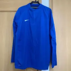 【試着のみ美品】NIKE ピステシャツ　Lのサムネイル