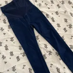 マタニティ UNIQLO デニム　ダークブルー