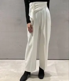 HEVE Relax Pants ivory 36 - メルカリ