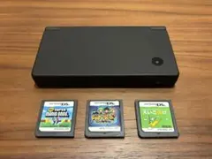 【美品】ニンテンドーDS本体・ゲームソフト3本